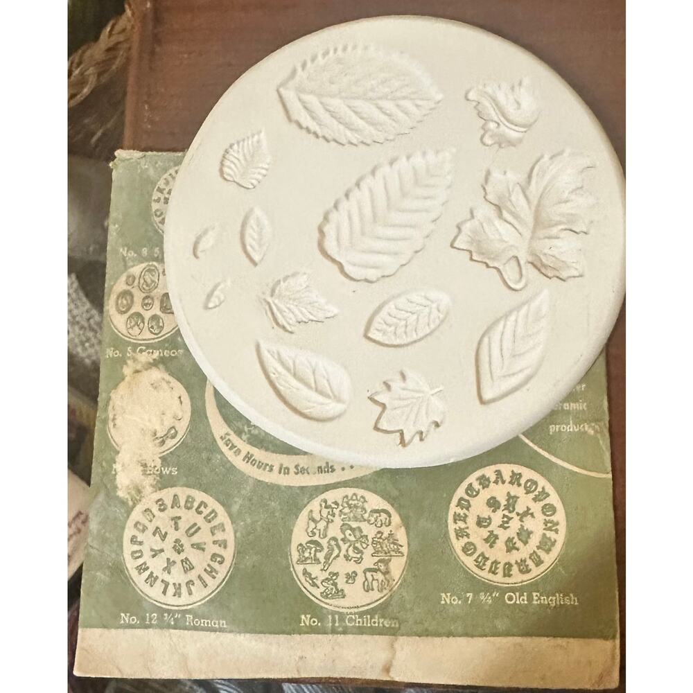 Vintage 1950's Duncan Bisque Mold EZ Press No. 2 Flowers - Picture 3 of 4